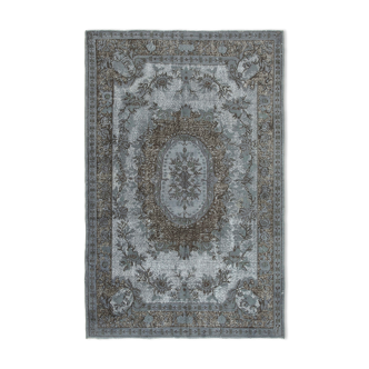 Tapis turc bohème tissé à la main des années 1980 174 cm x 266 cm Tapis gris