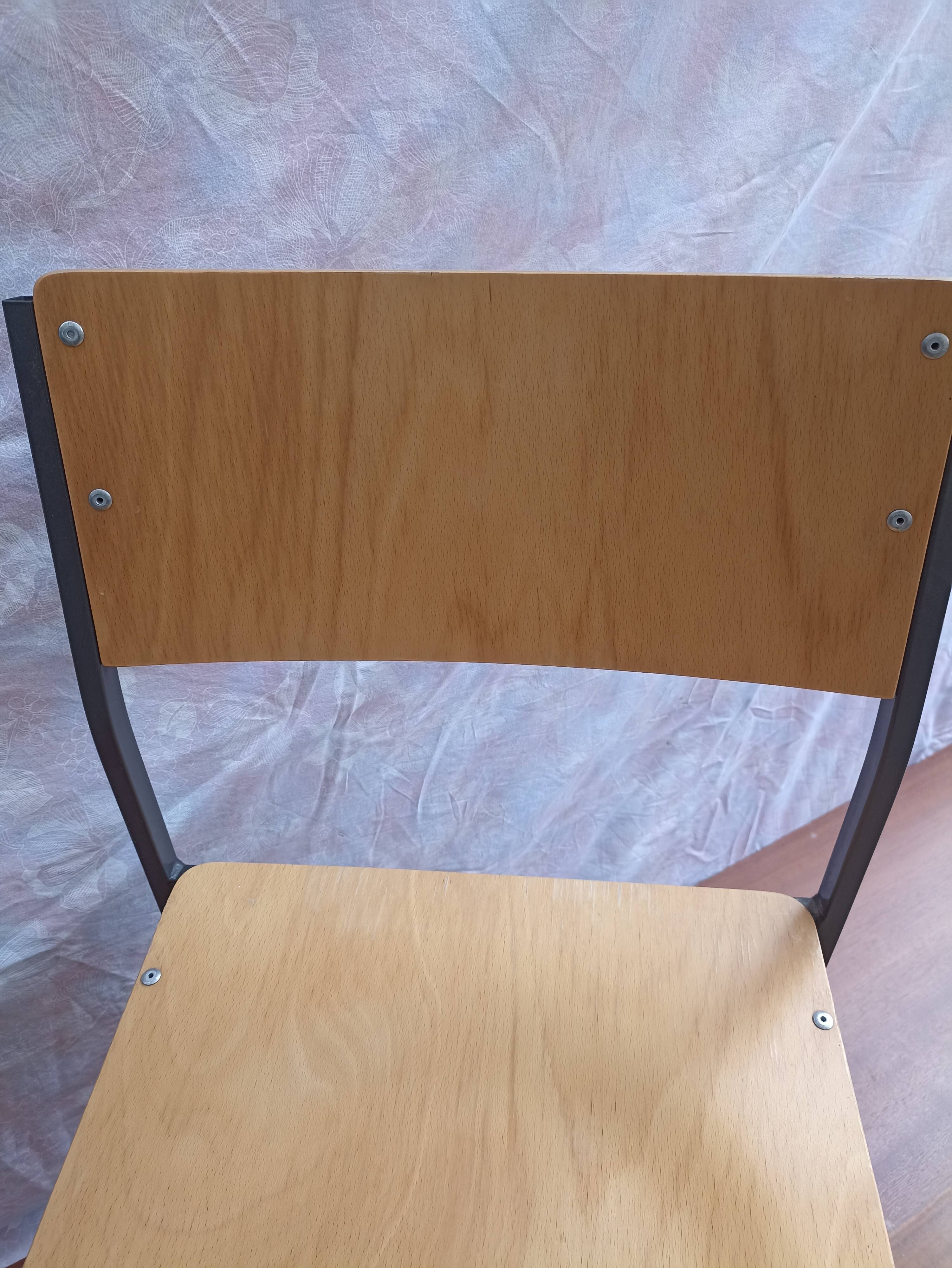 Set of 8 industrial chairs