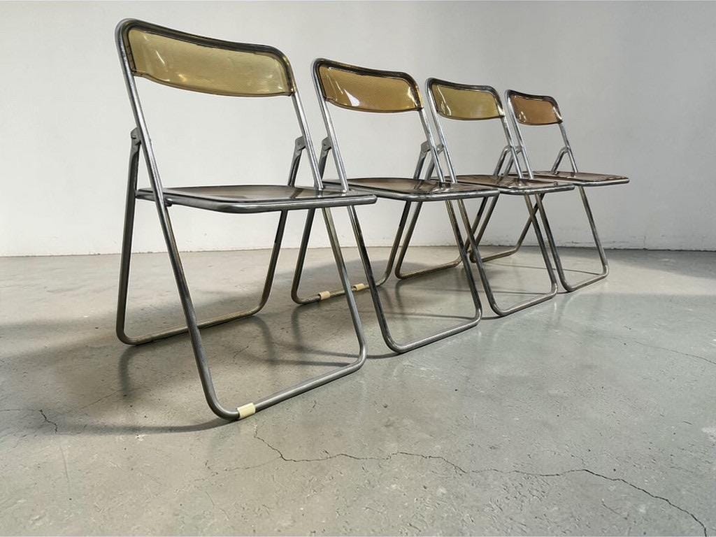 Set of 4 vintage 'plia castelli' chairs