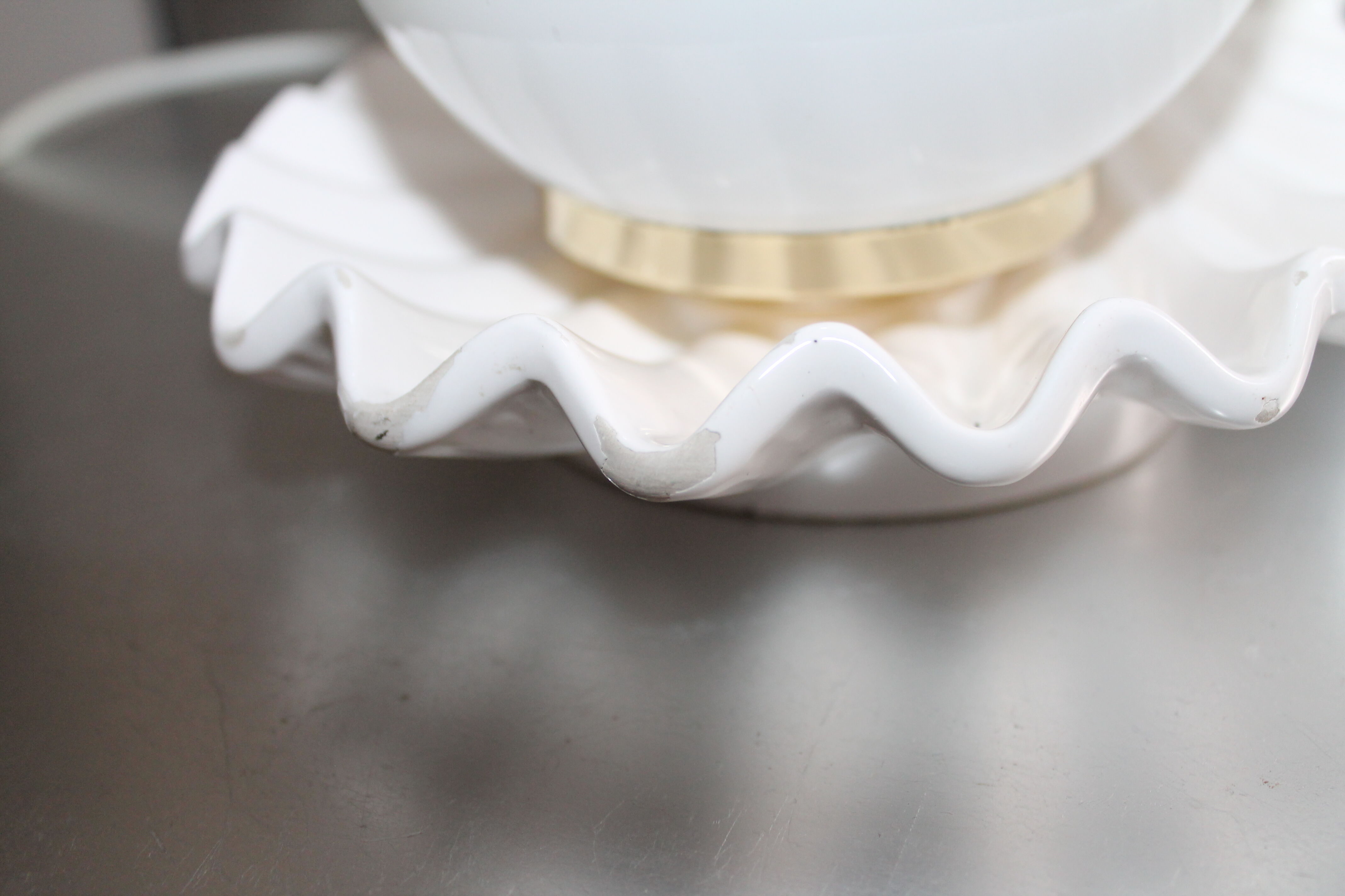 Vintage shell lamp 1980