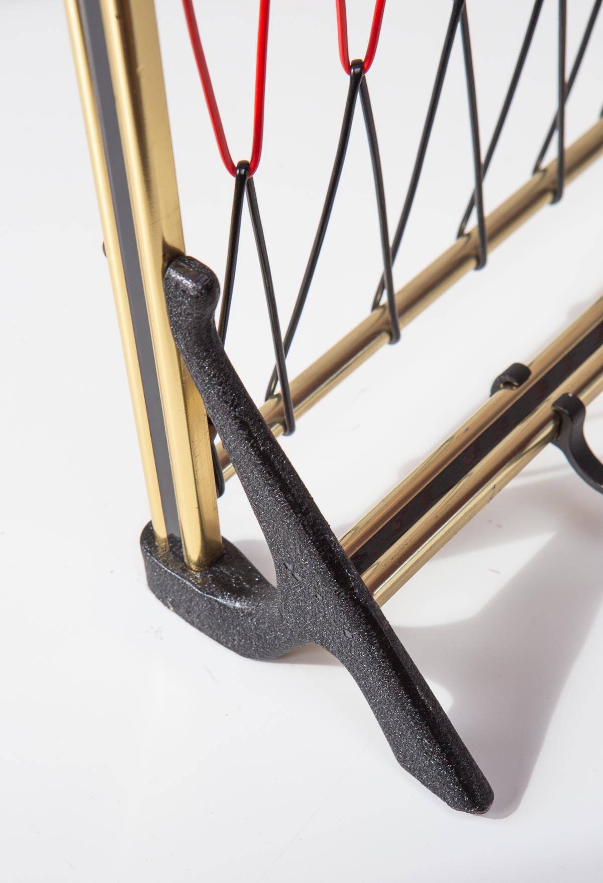 1950s Gold Aluminum Wall Coat Rack with Shelf (59.5 cm)