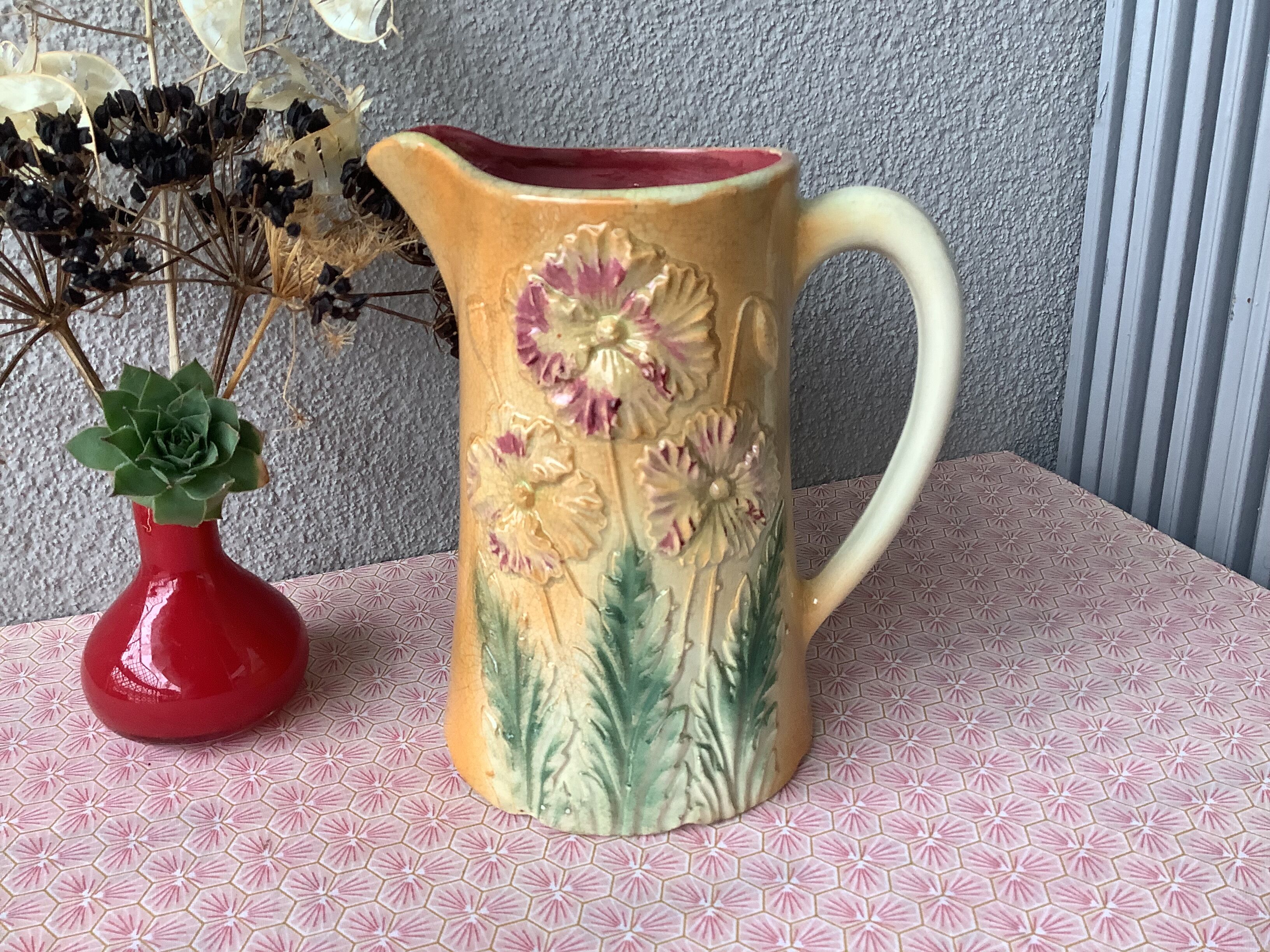 Pitcher in slurry art nouveau majolica 19th