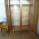 Armoire parisienne en chêne clair 1950 pied compas