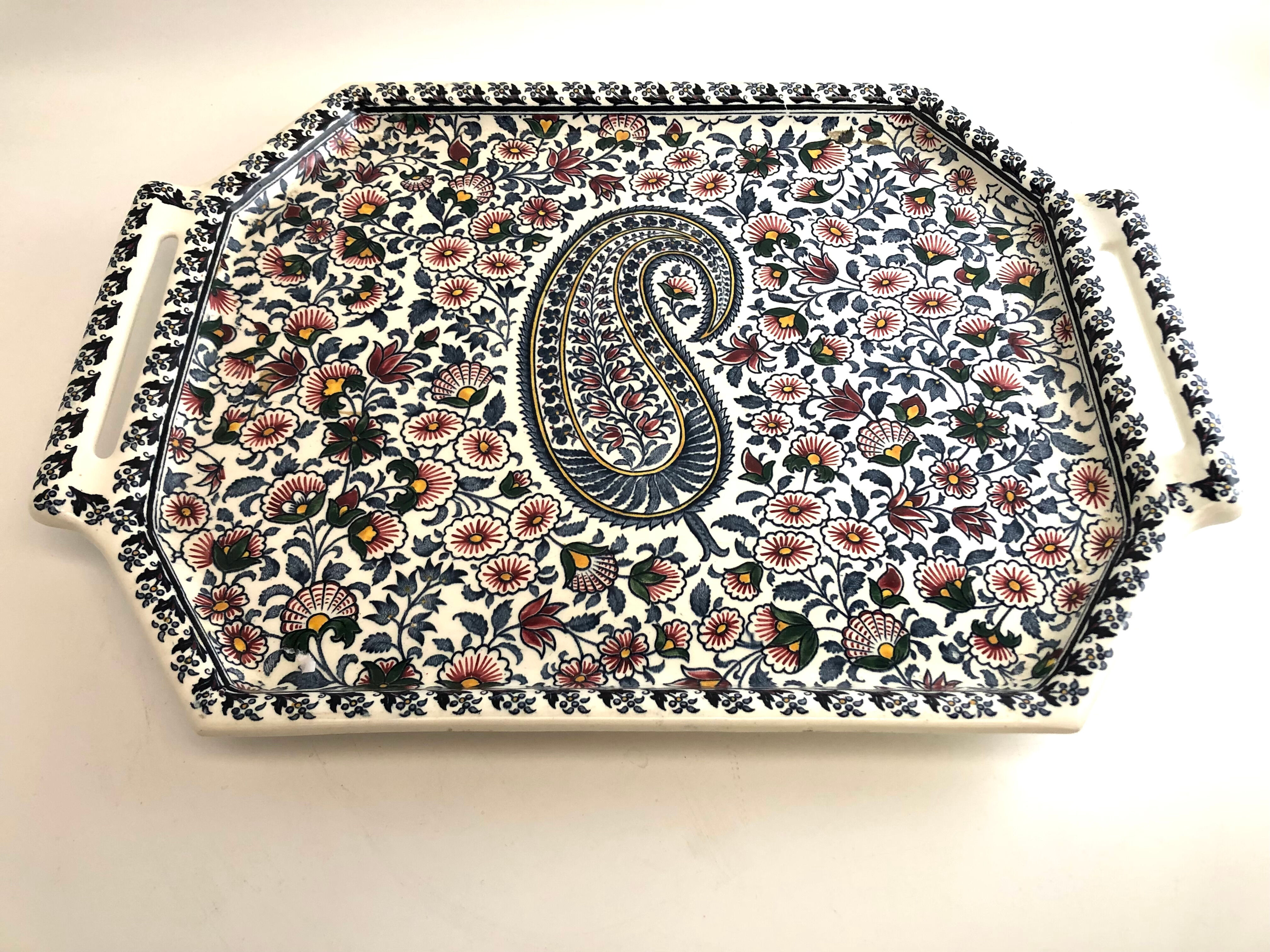 Plateau en faience de gien décor bohrée ou cachemire