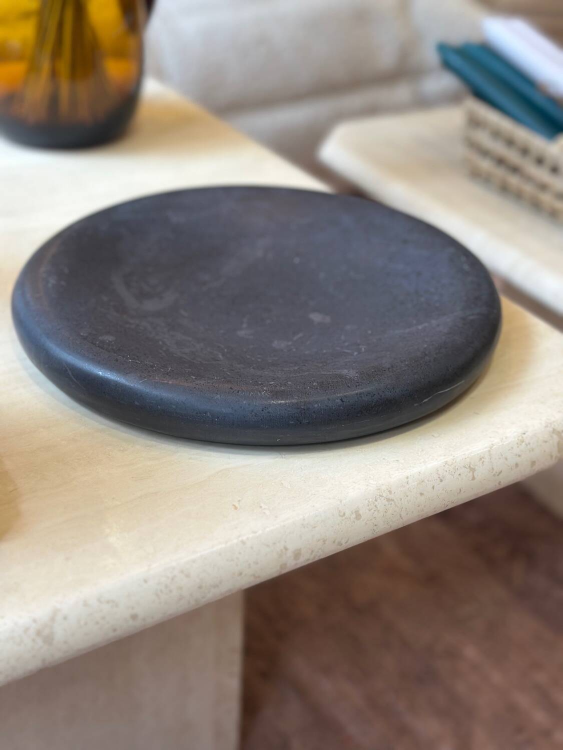 Vintage sculptural polished black marble donut plate flat tray empty po