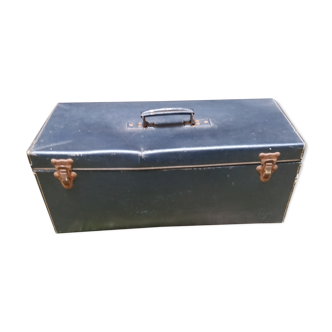 Stagecoach trunk