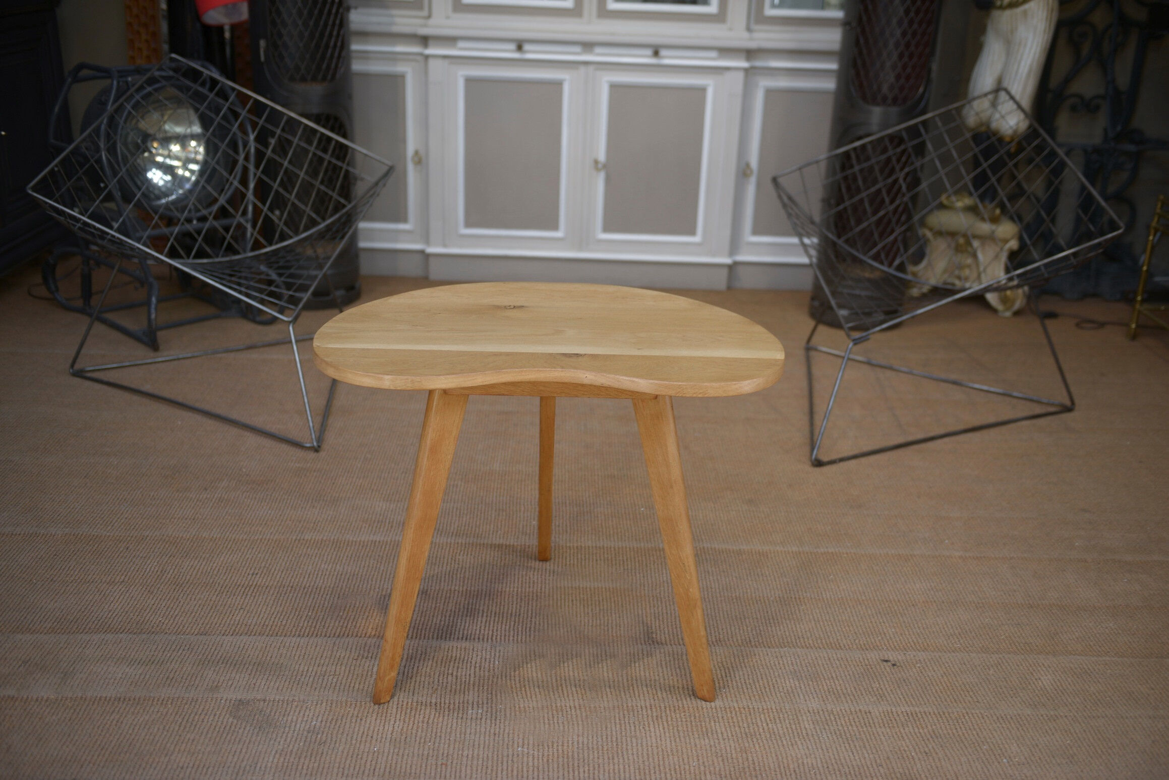 Oak table tripod legs 1950