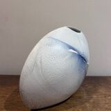 80s vase