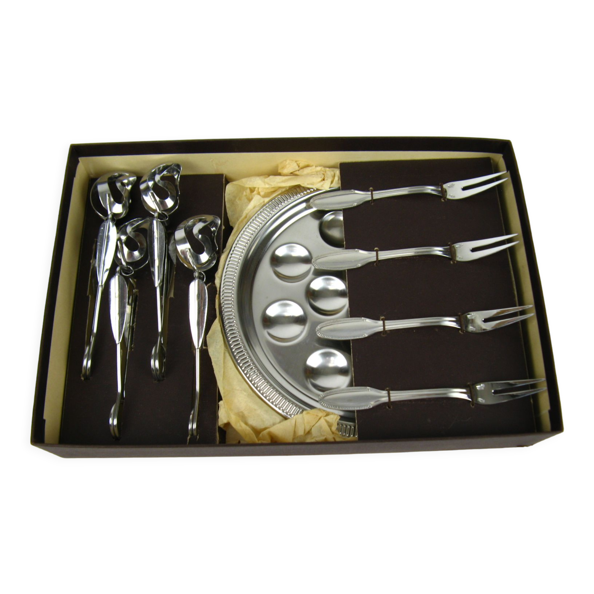 Jean couzon snail service