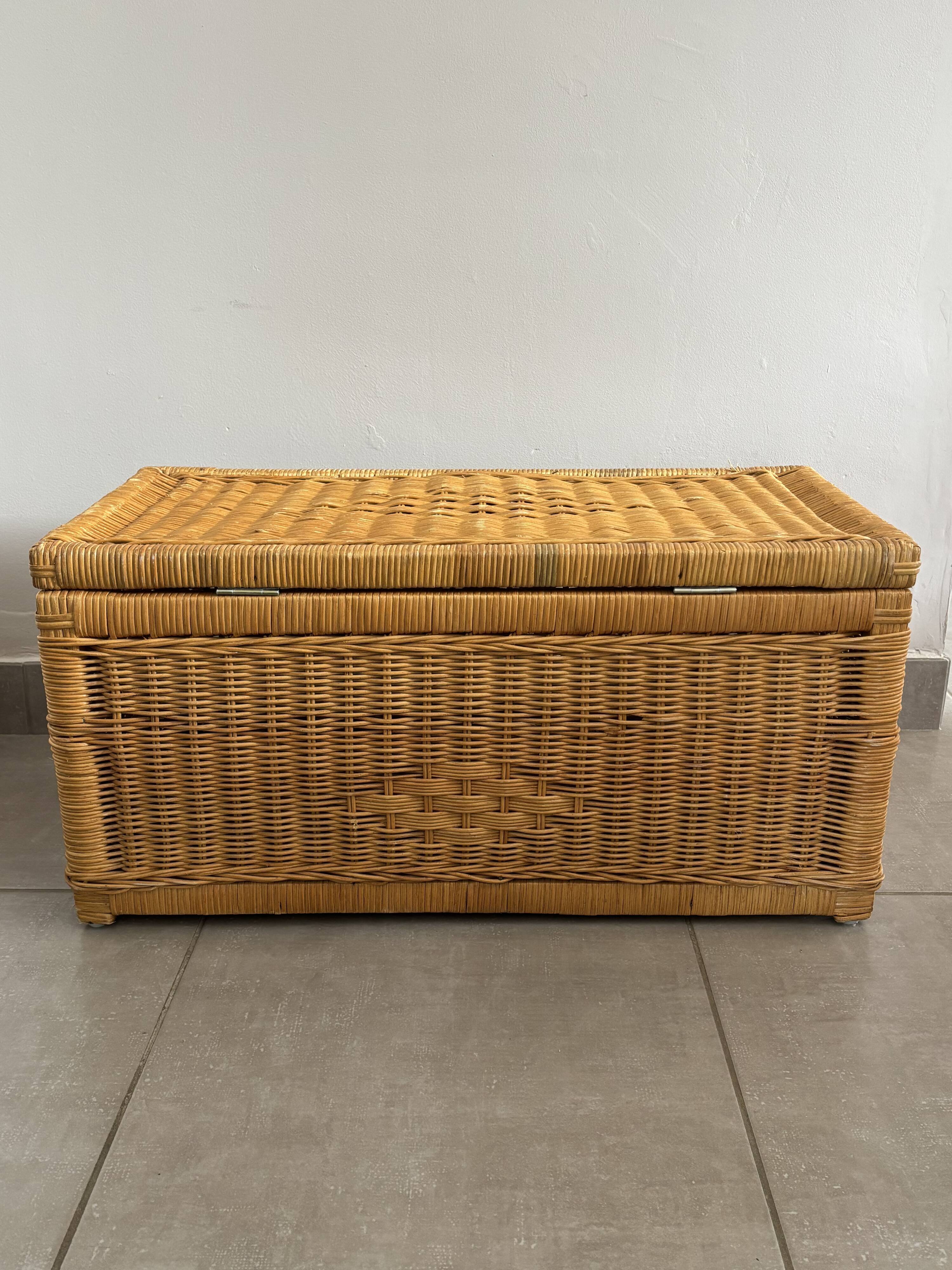 Rattan chest