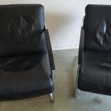 Set of 2 lounge chairs in vintage leather late 80s, comfortable and in good condition