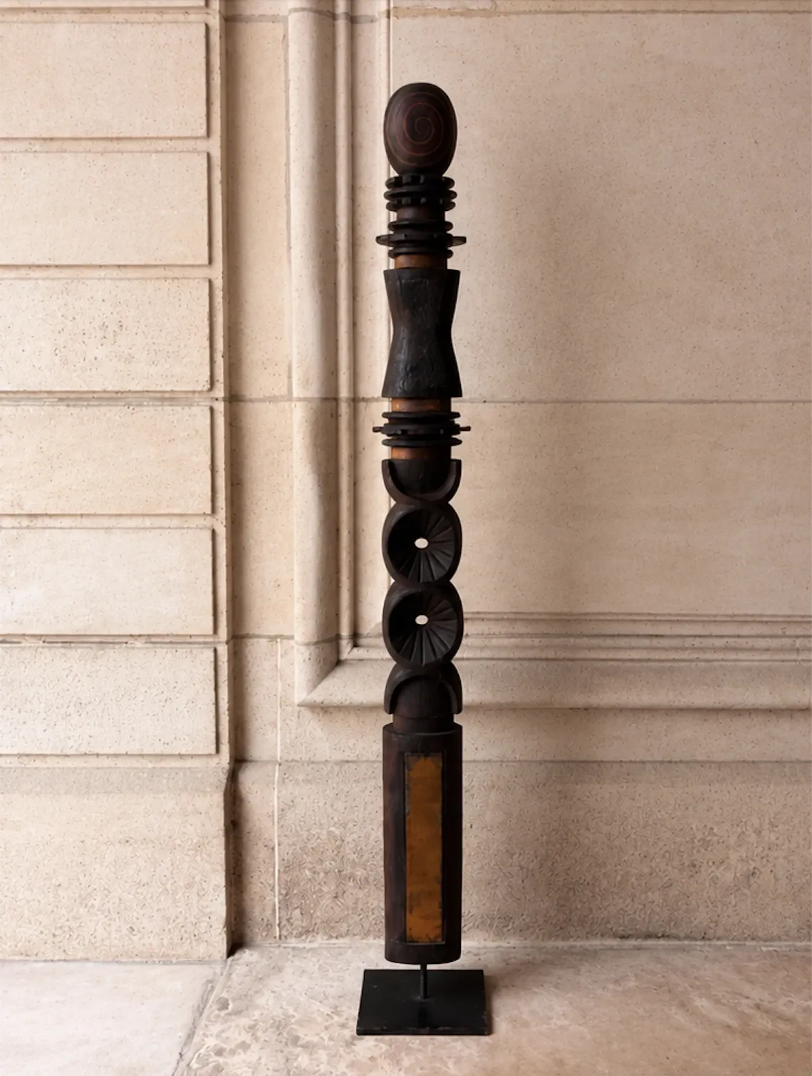 Original sculpture by the artist Akim Zerouali.