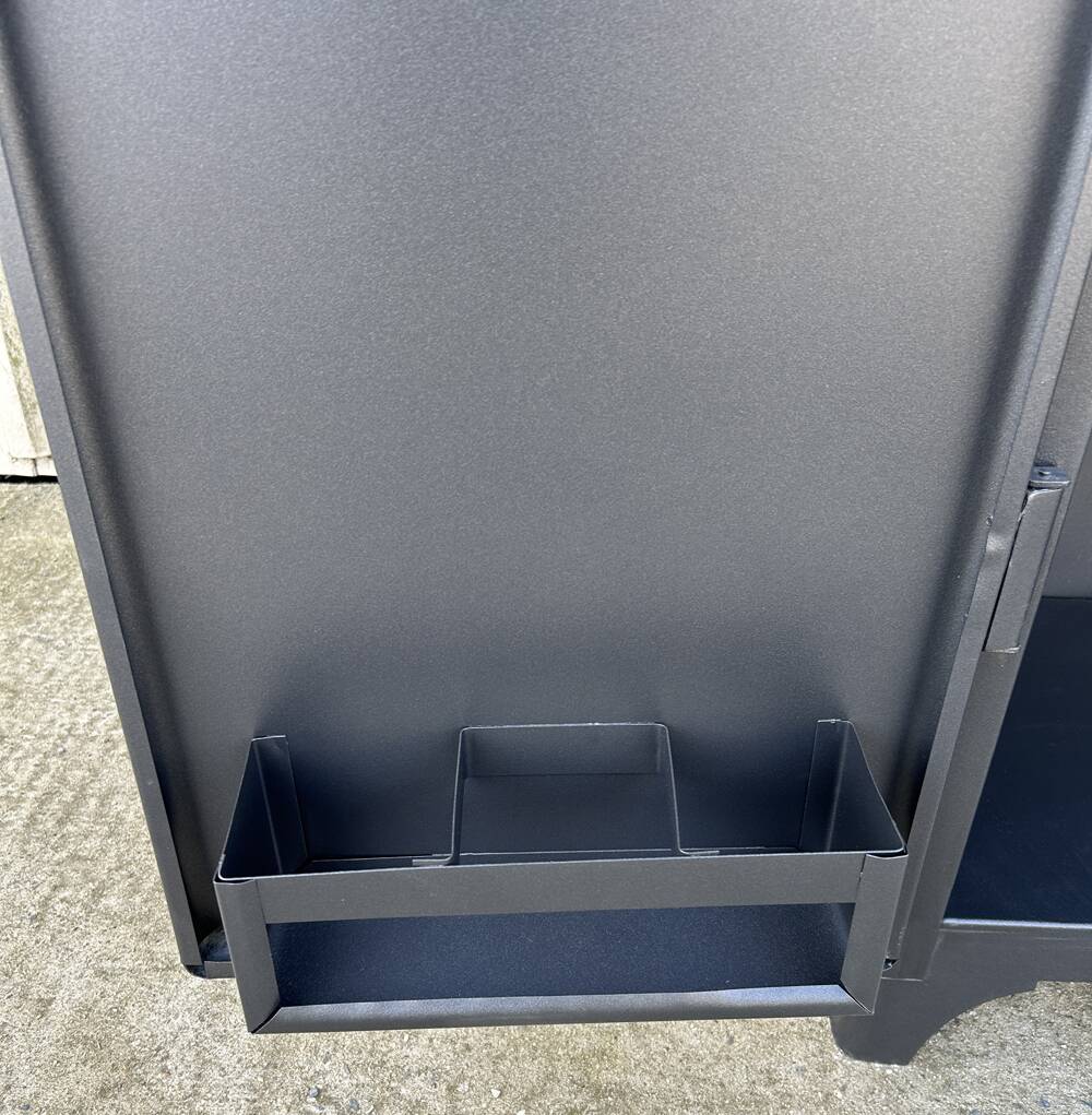 Metal kitchen cabinet, ball handles, 1950s