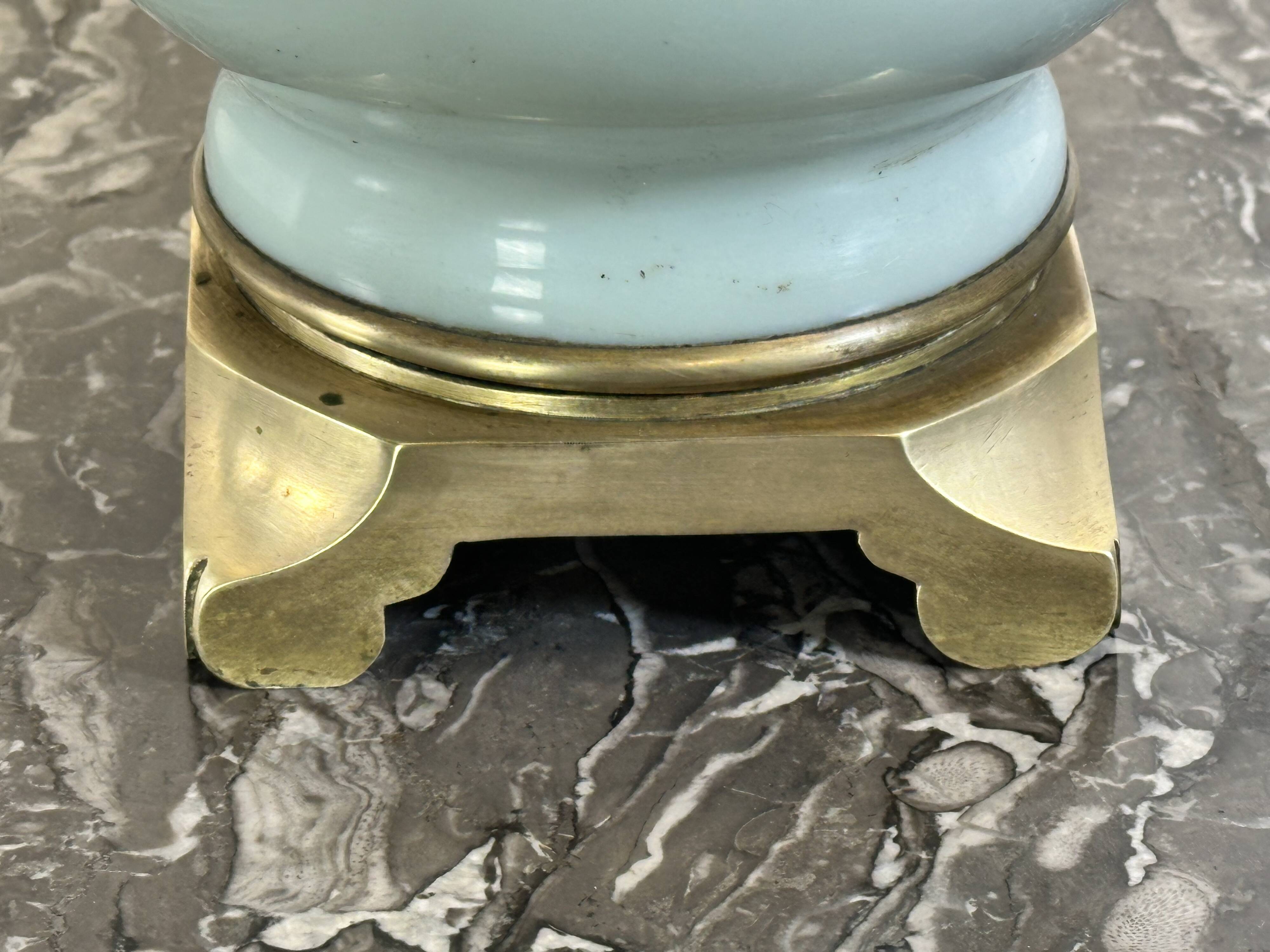 Lampe époque Napoléon III vert céladon et bronze