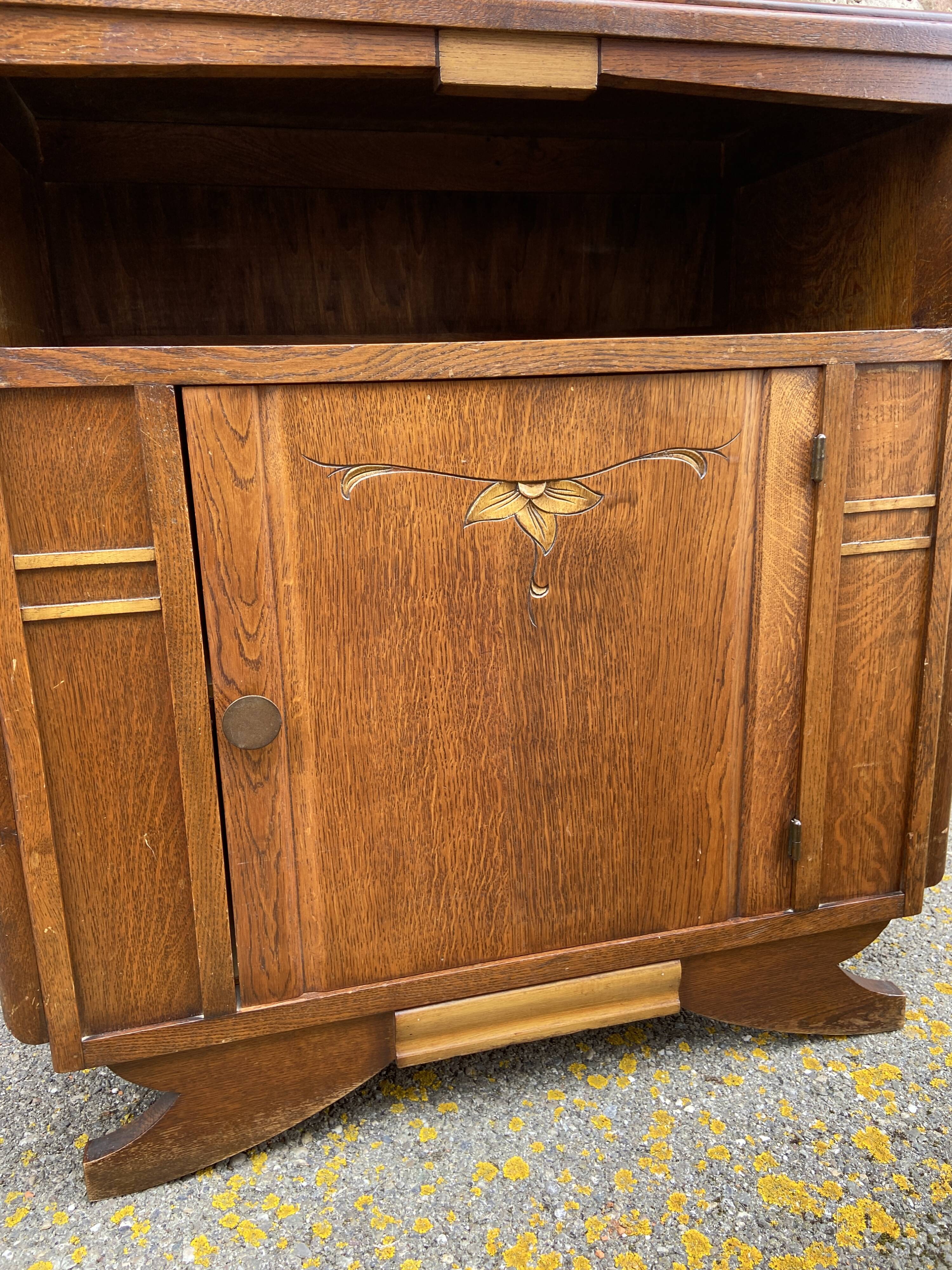 small Art Deco Parisian mid-century vintage 1950 oak sideboard with backsplash