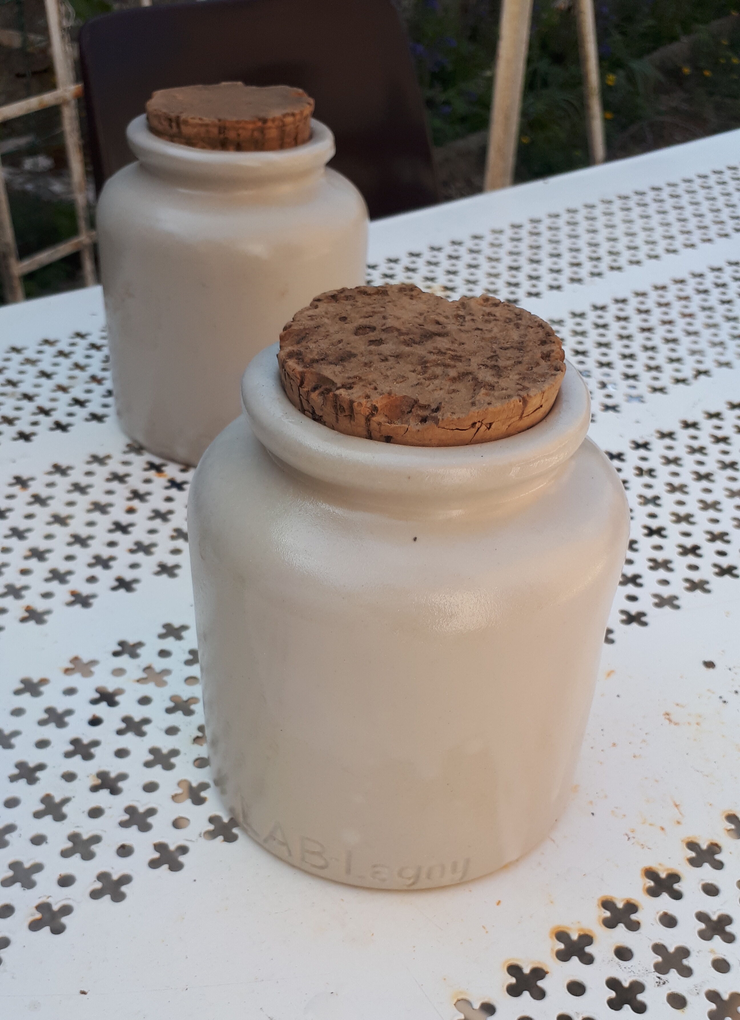 Set of 3 old sandstone pots