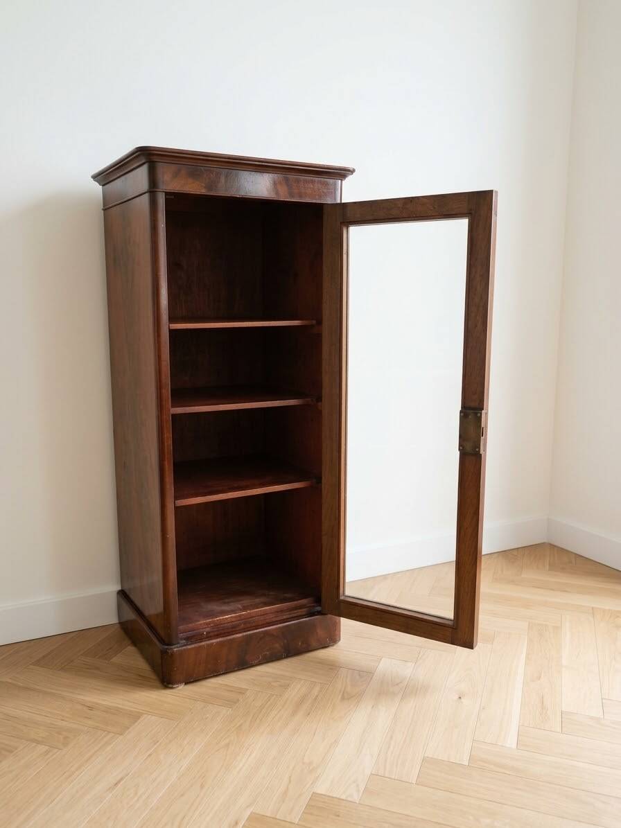 Petit meuble de rangement vitré ancien en bois