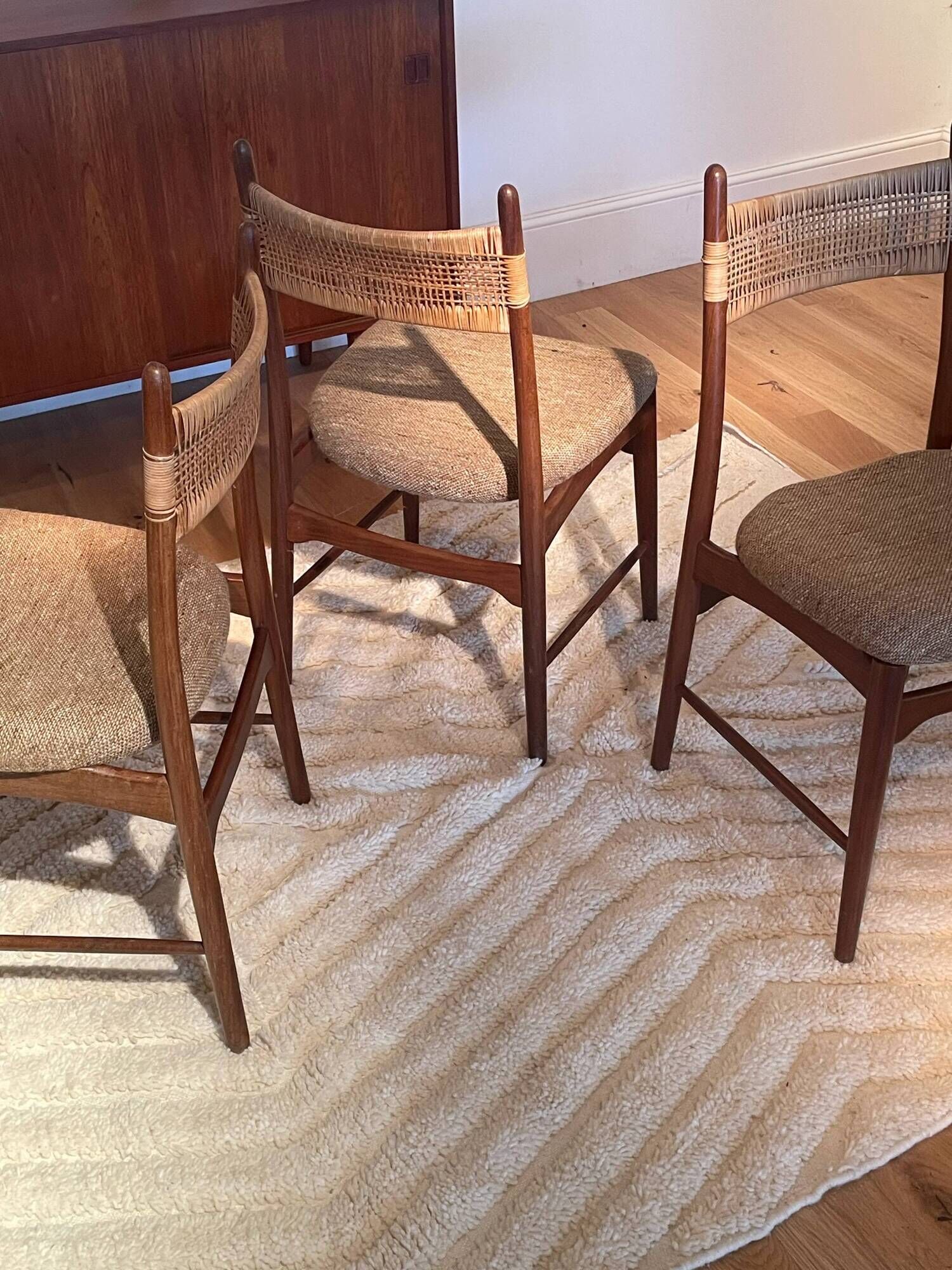 Vintage Scandinavian chair "Hanne" in teak (4 available)