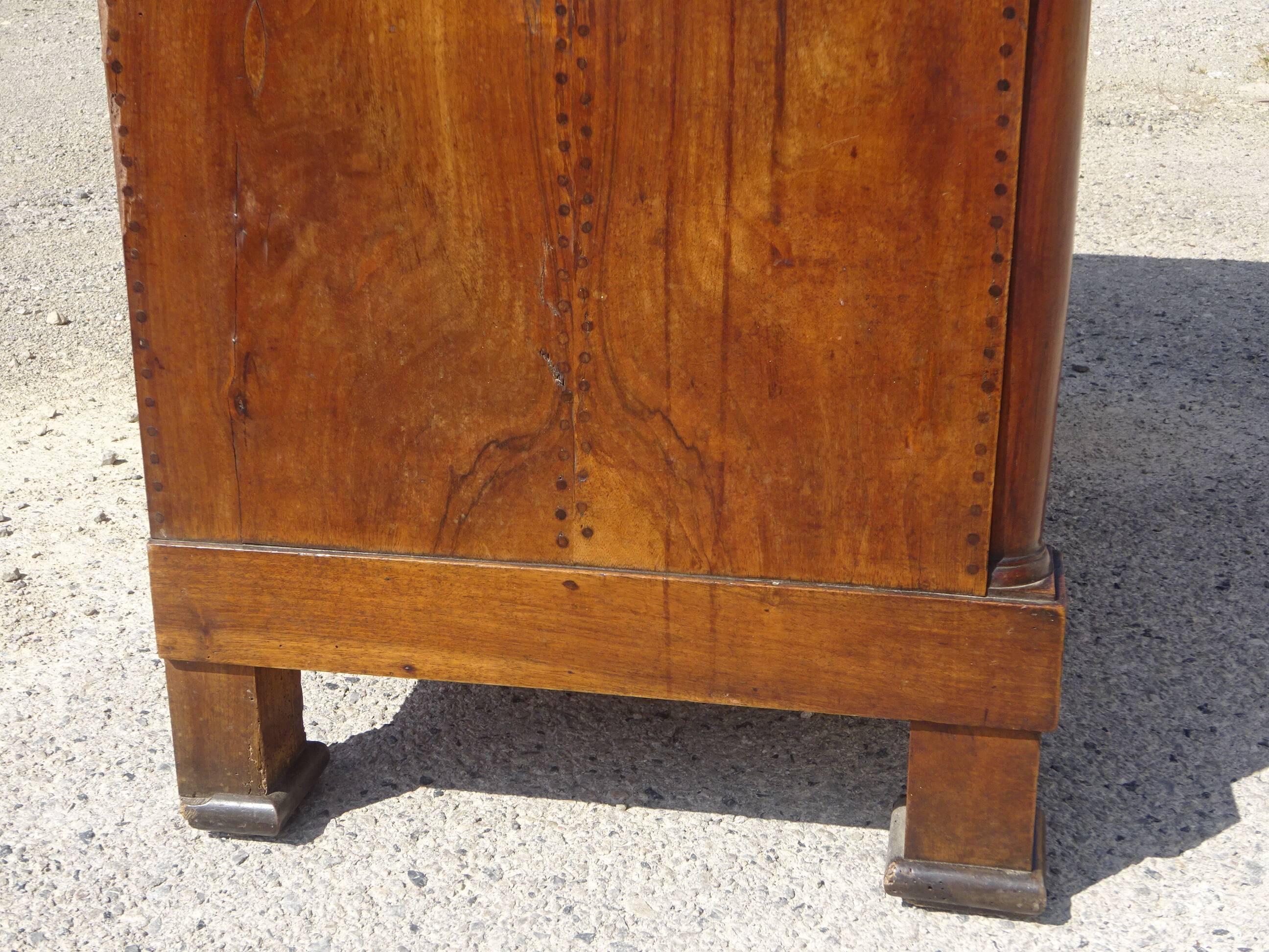 Buffet Empire, remarquable plateau en marqueterie