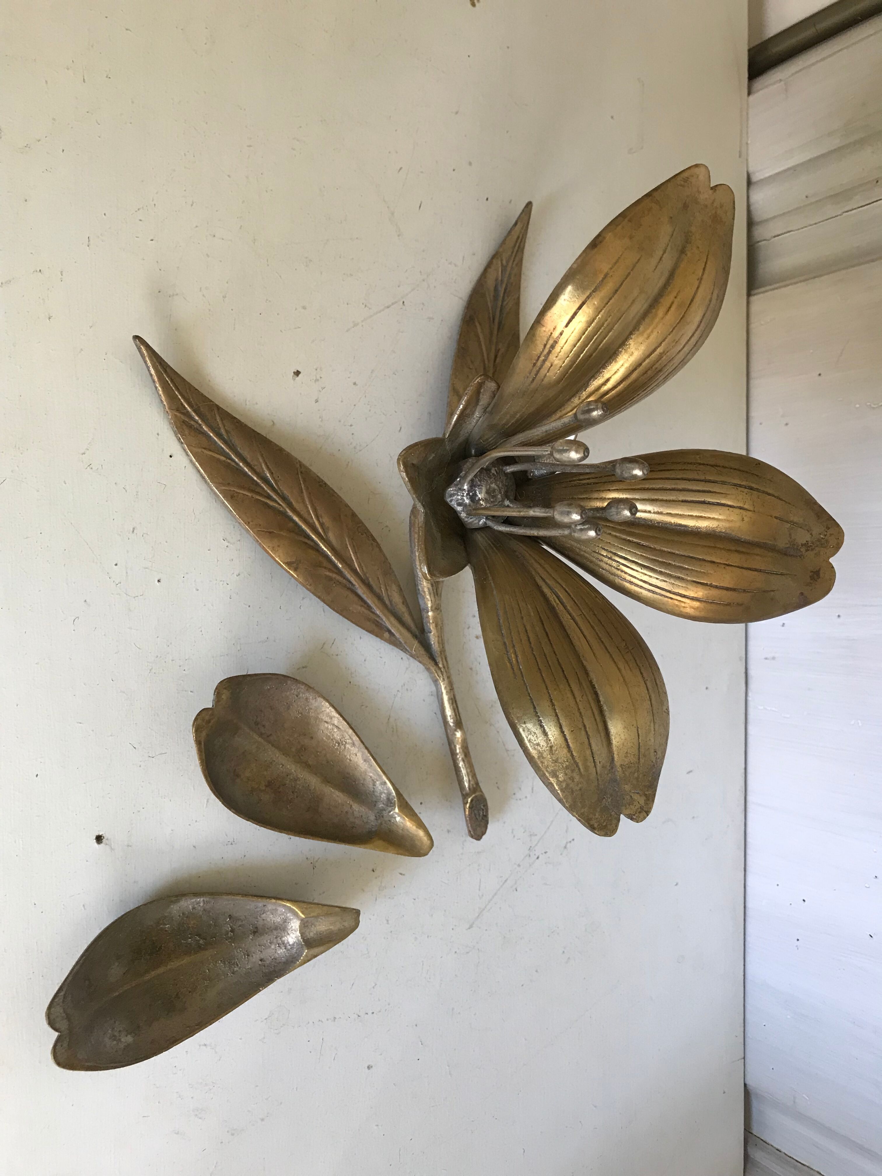 Brass flower ashtray