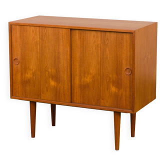 Buffet vintage en teck danois avec portes coulissantes par Kai Kristiansen, années 1960