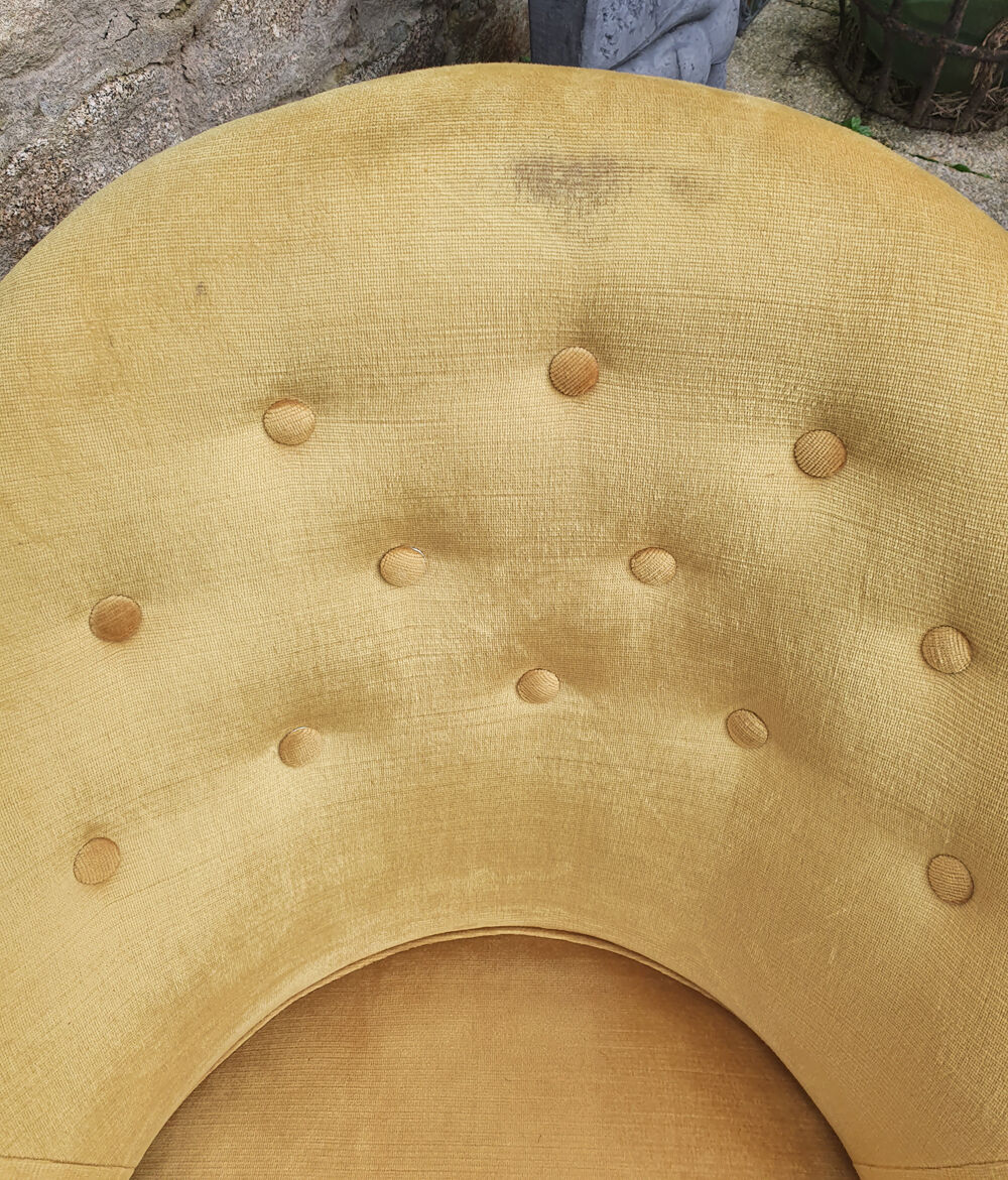 Fauteuil crapaud Style Napoléon III ocre jaune vintage, années 40