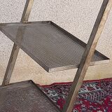 Industrial zigzag shelf in perforated metal