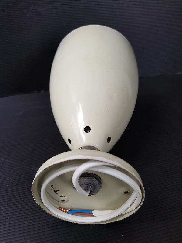 Spot en tôle beige années 50