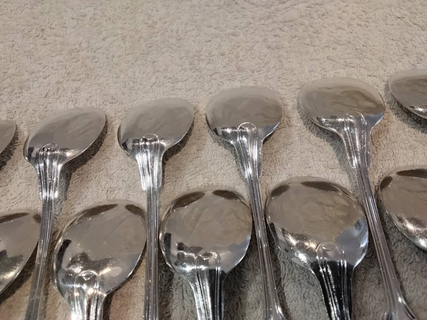 12 silver-plated metal ice scoops by silversmith Ravinet Denfert with nets
