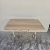 Antique Aerogommer bistro restaurant table with cast iron legs