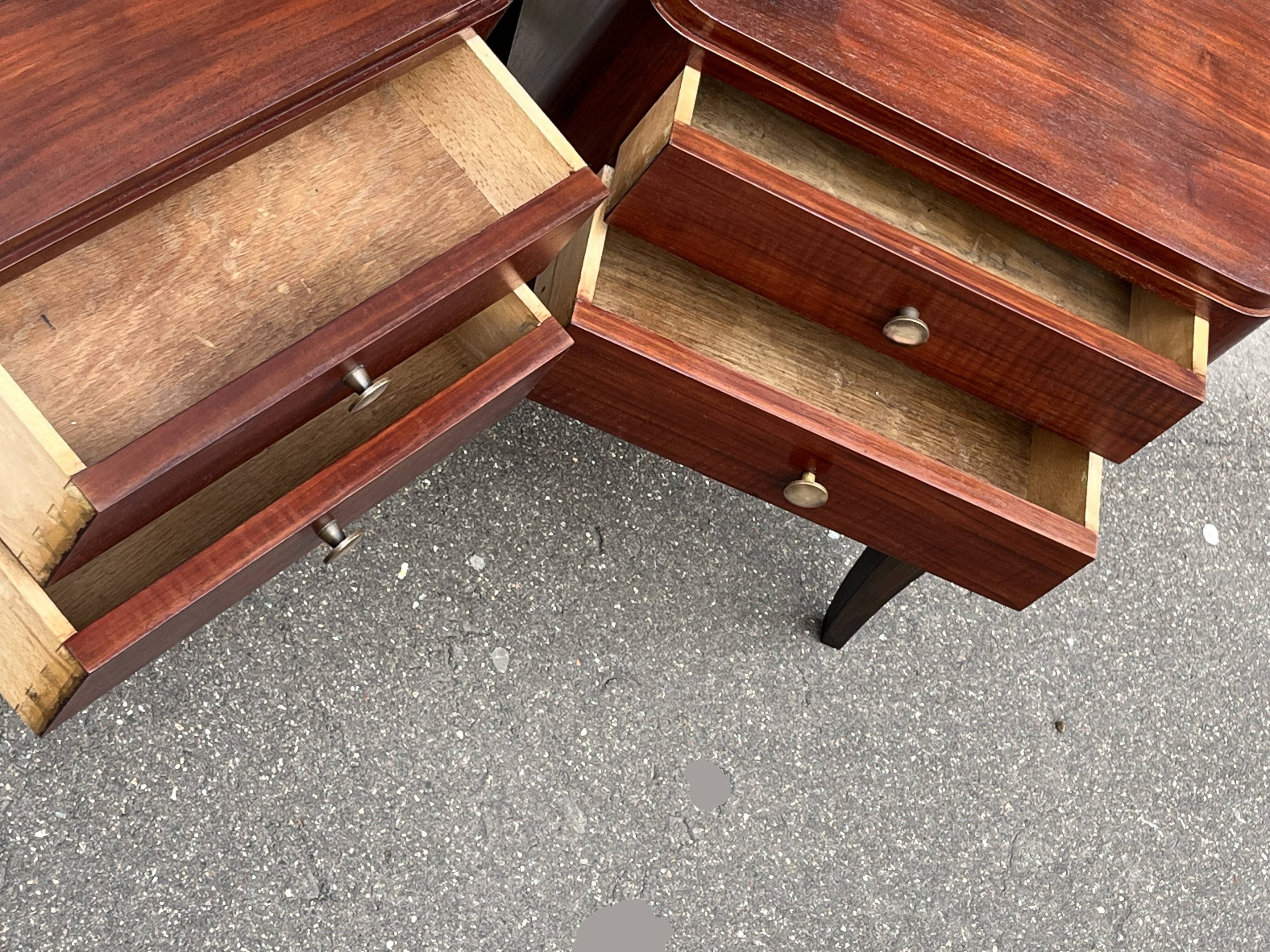 Pair of 1930s Art Deco bedside tables in rosewood.