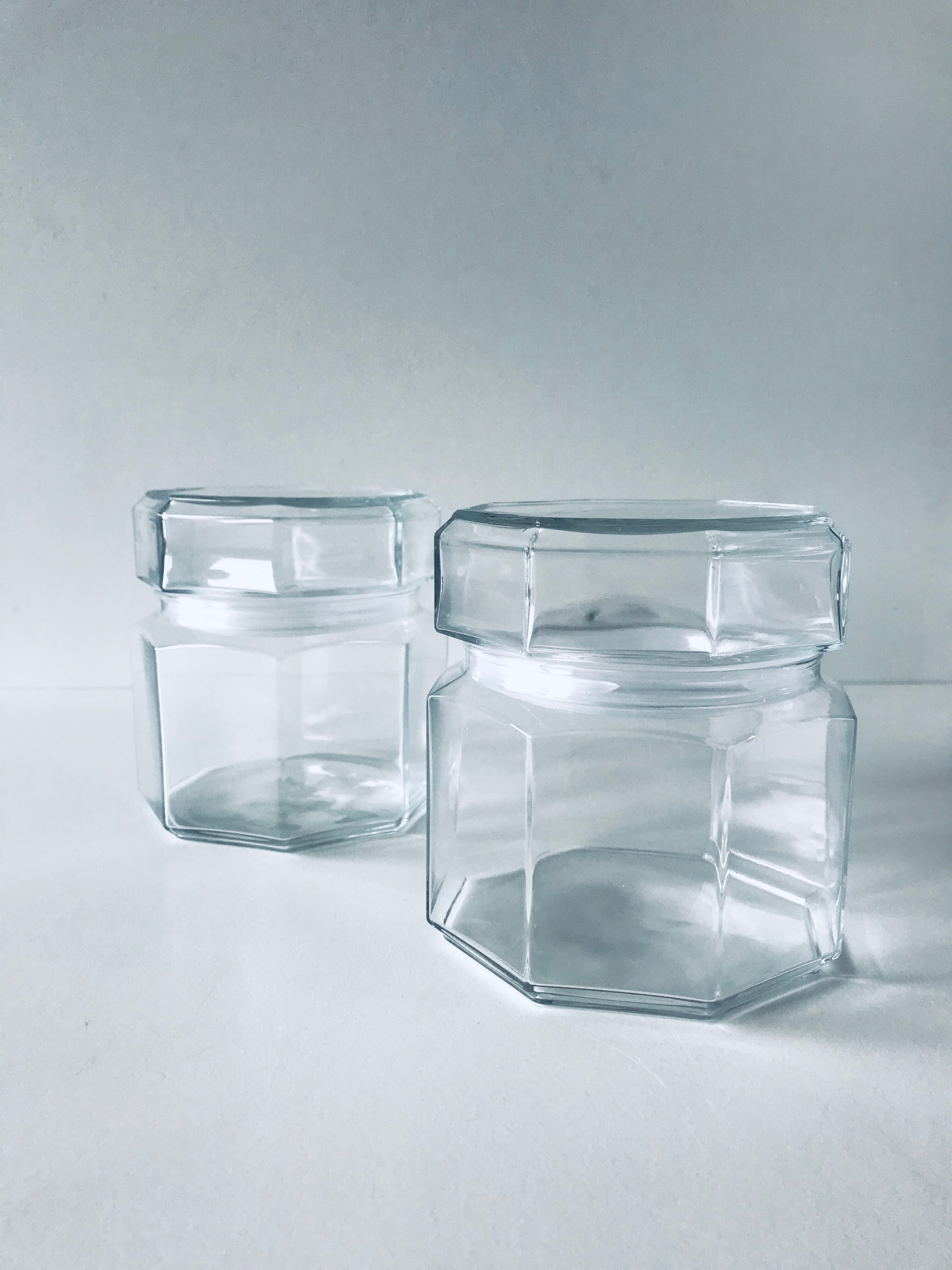 Pots en verre hermétique forme hexagonale