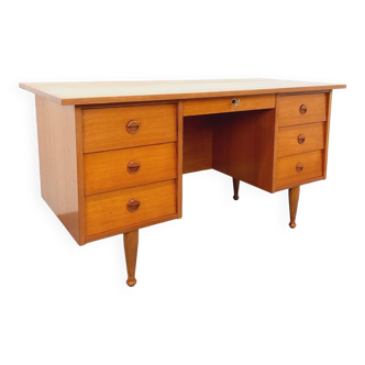 Vintage Scandinavian style executive desk in teak from the 60s