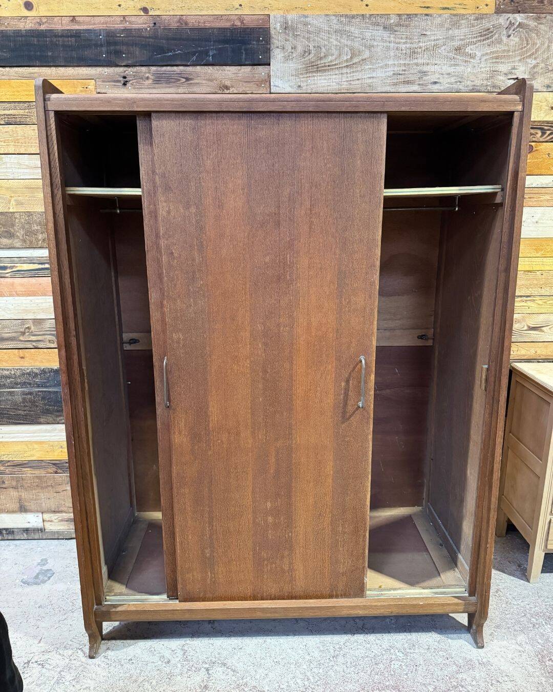 Vintage oak wardrobe - Sliding doors - 1950s