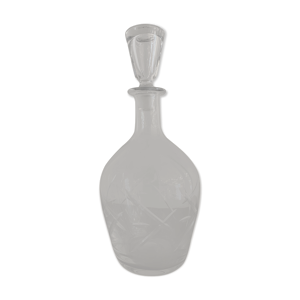 carafe en cristal numérotée, soufflée et taillée
