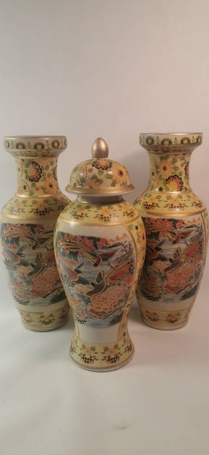 Beautiful set of 3 old Japanese SATSUMA VASES