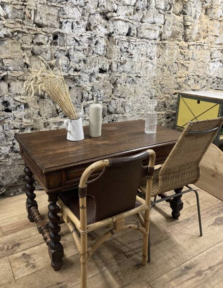 Louis XIII twisted farm table / Turned wooden desk