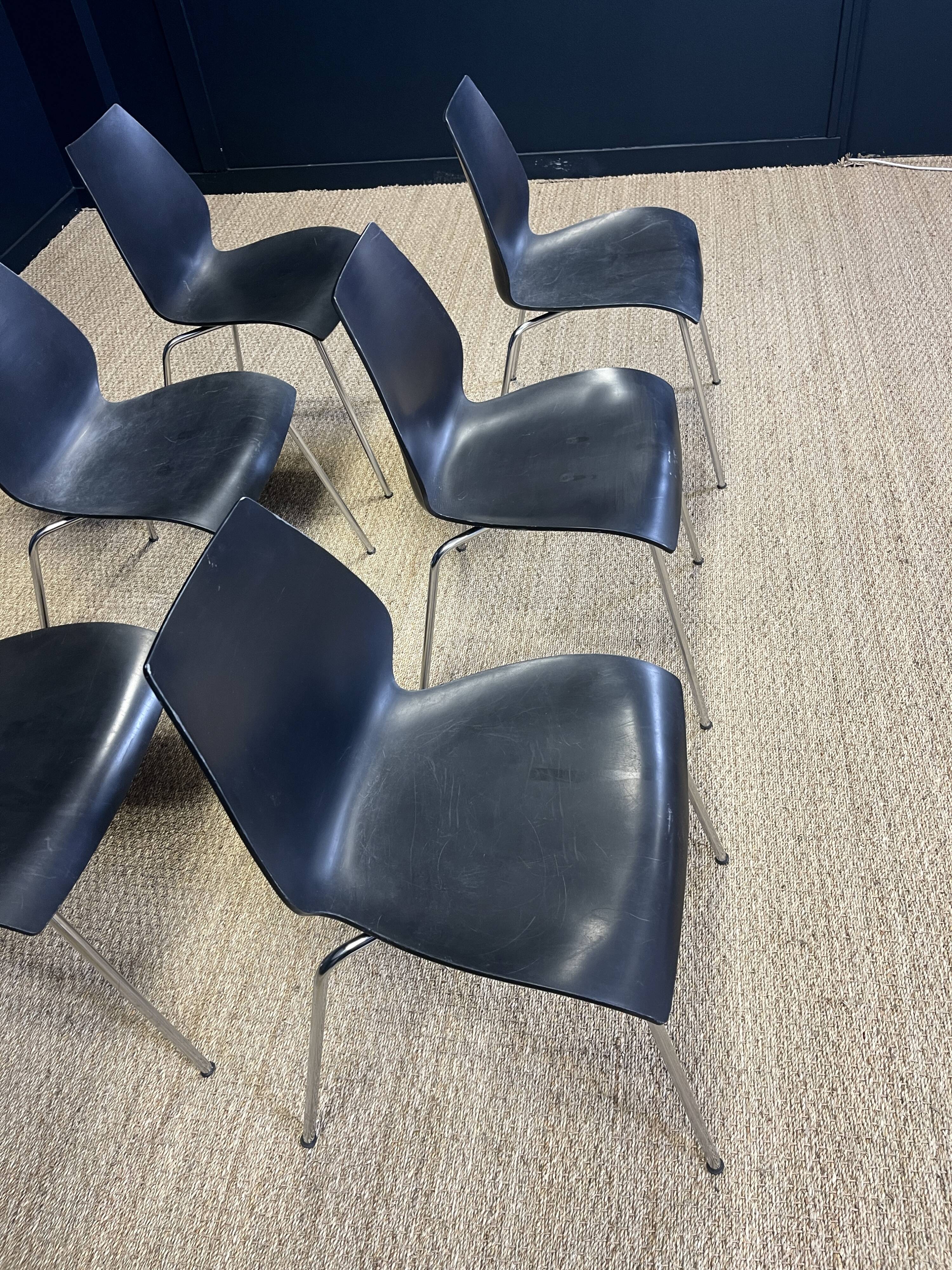 Set of 6 black Maui chairs by Magistretti for Kartell 2000s Italy