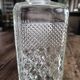Carafe à whisky carrée en verre facetté et bouchon hermétique