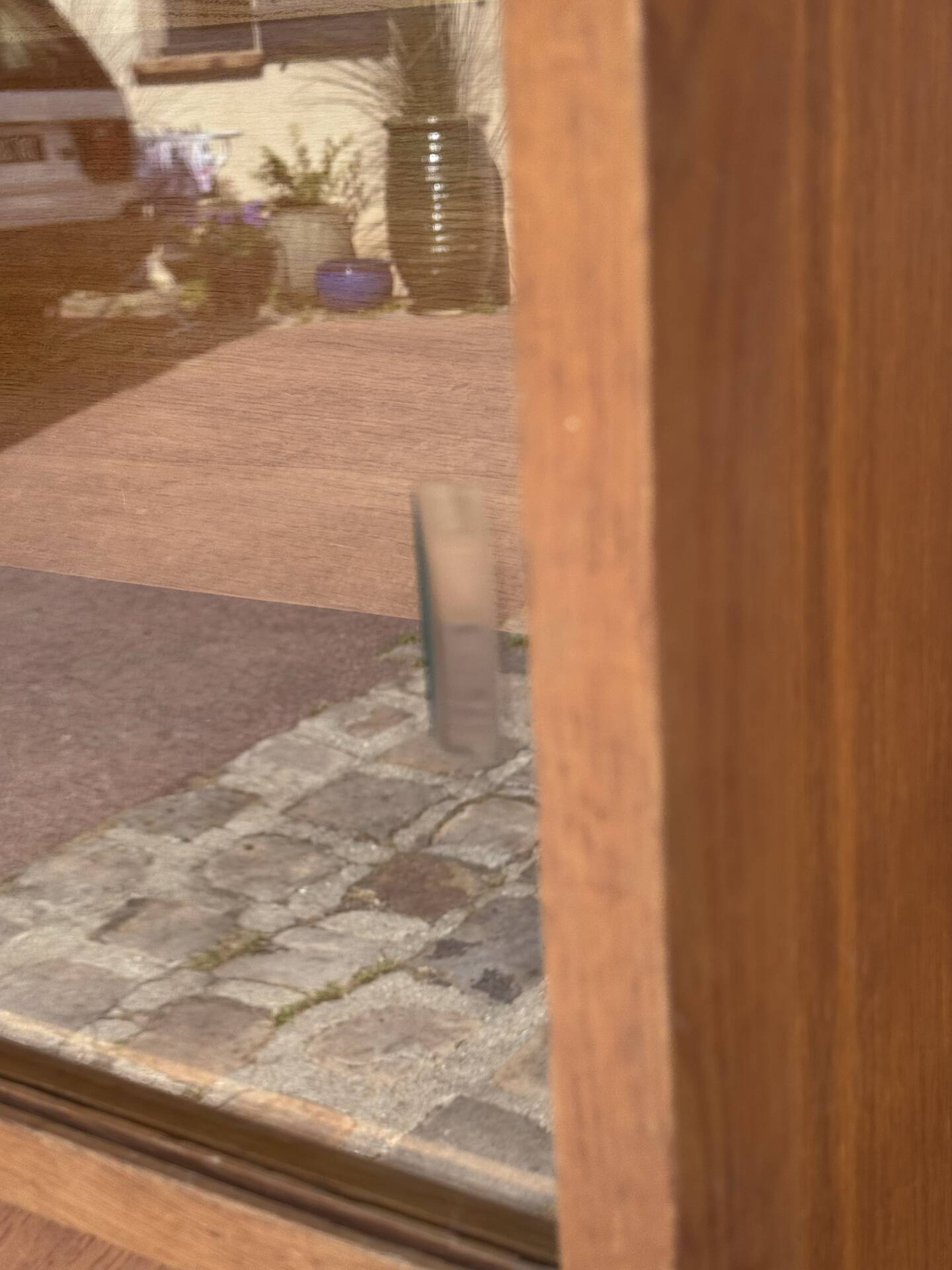 Glass cabinet