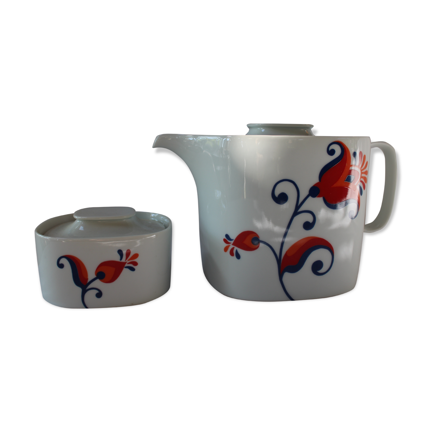 Swiss teapot and sugar bowl set Langenthal Transition