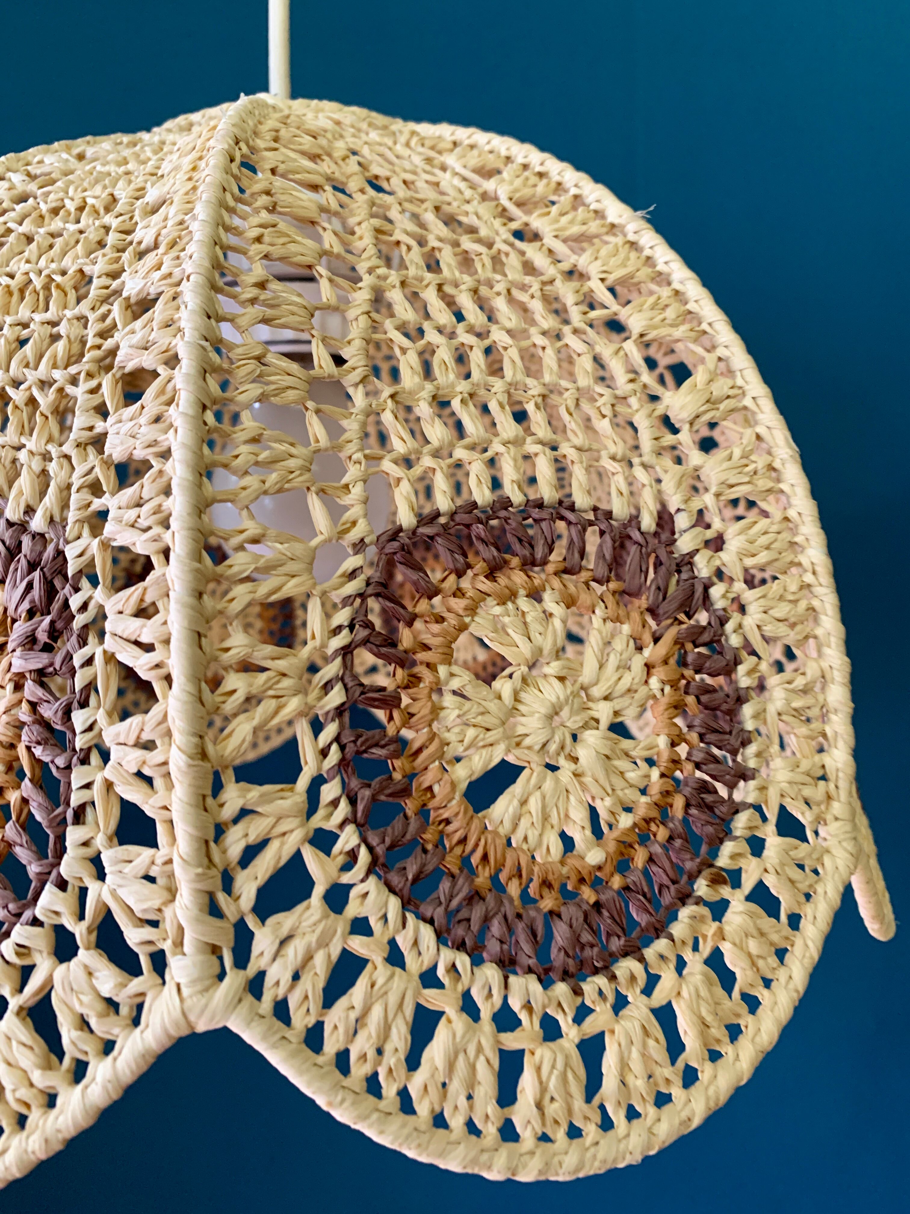 Suspension flowers in raffia - 60s