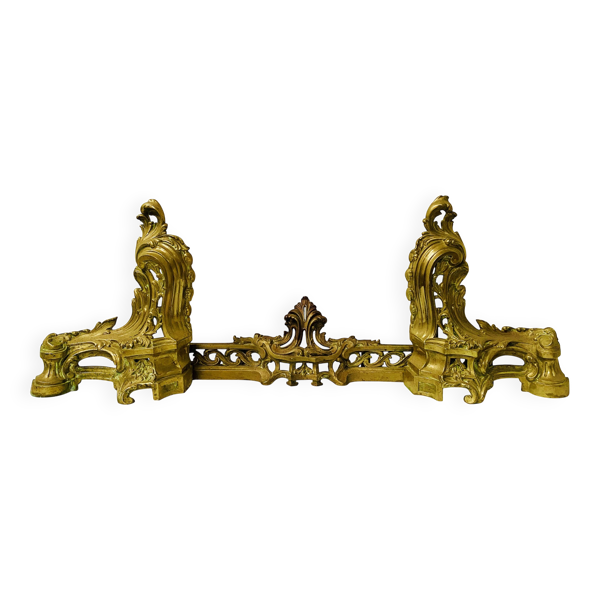 Chenet de style Louis XV en bronze ciselé XX siècle
