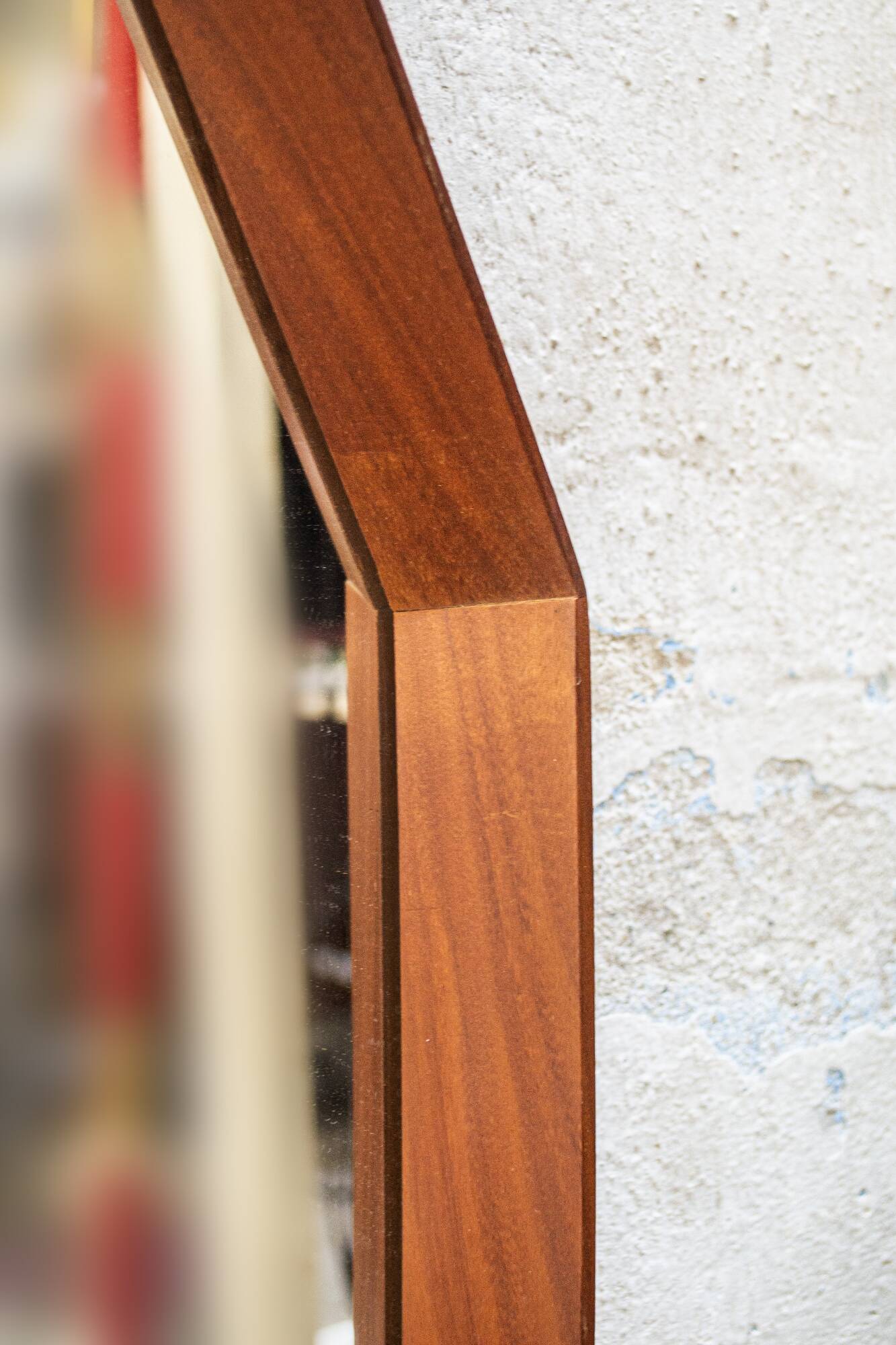 Specchio da parete ottagonale in legno massello e pelle, anni '50