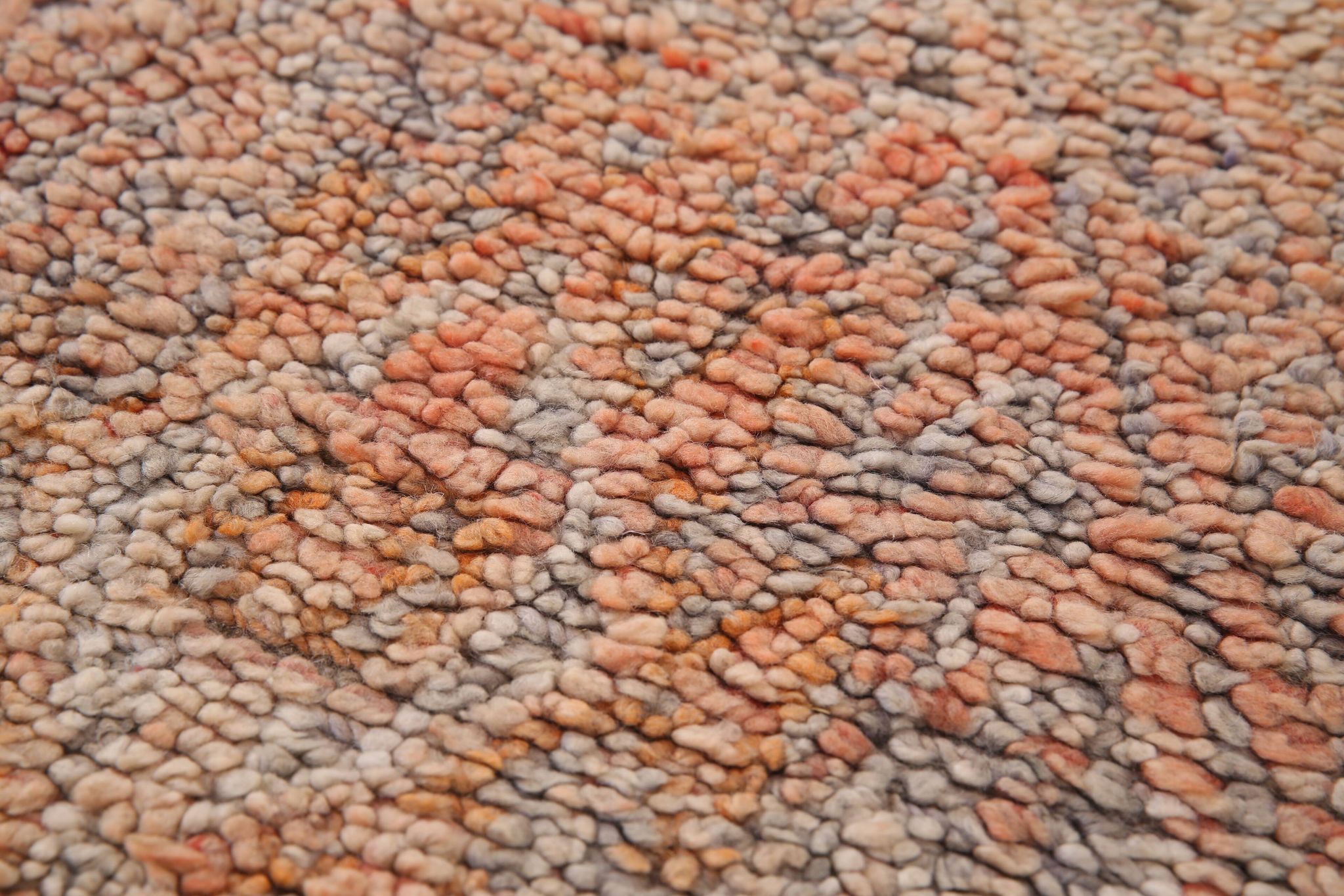 Peach Vintage Moroccan Rug 203 x 302 cm - Berber Wool Rug - Handmade Rug
