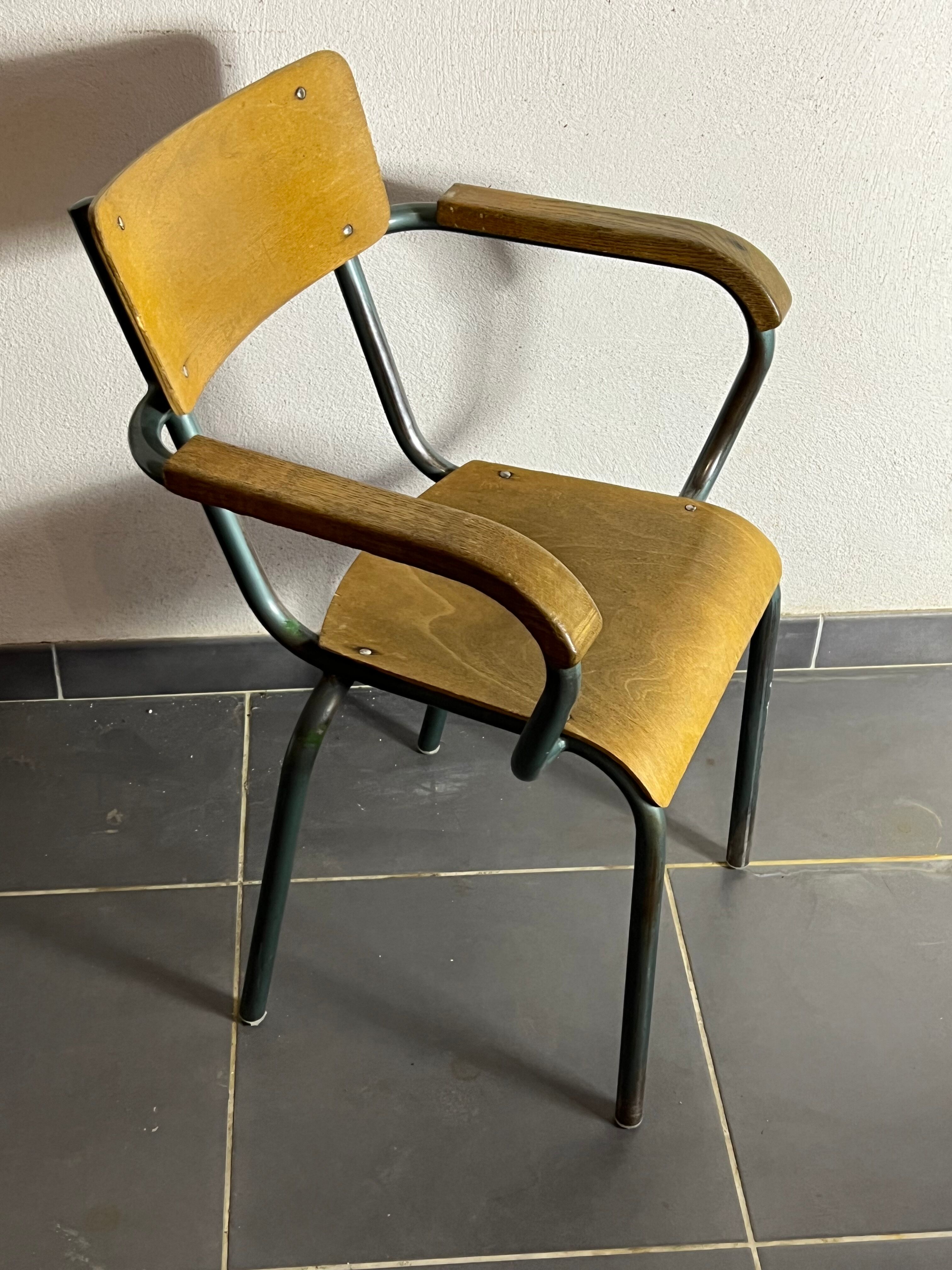 Teacher's desk and chair