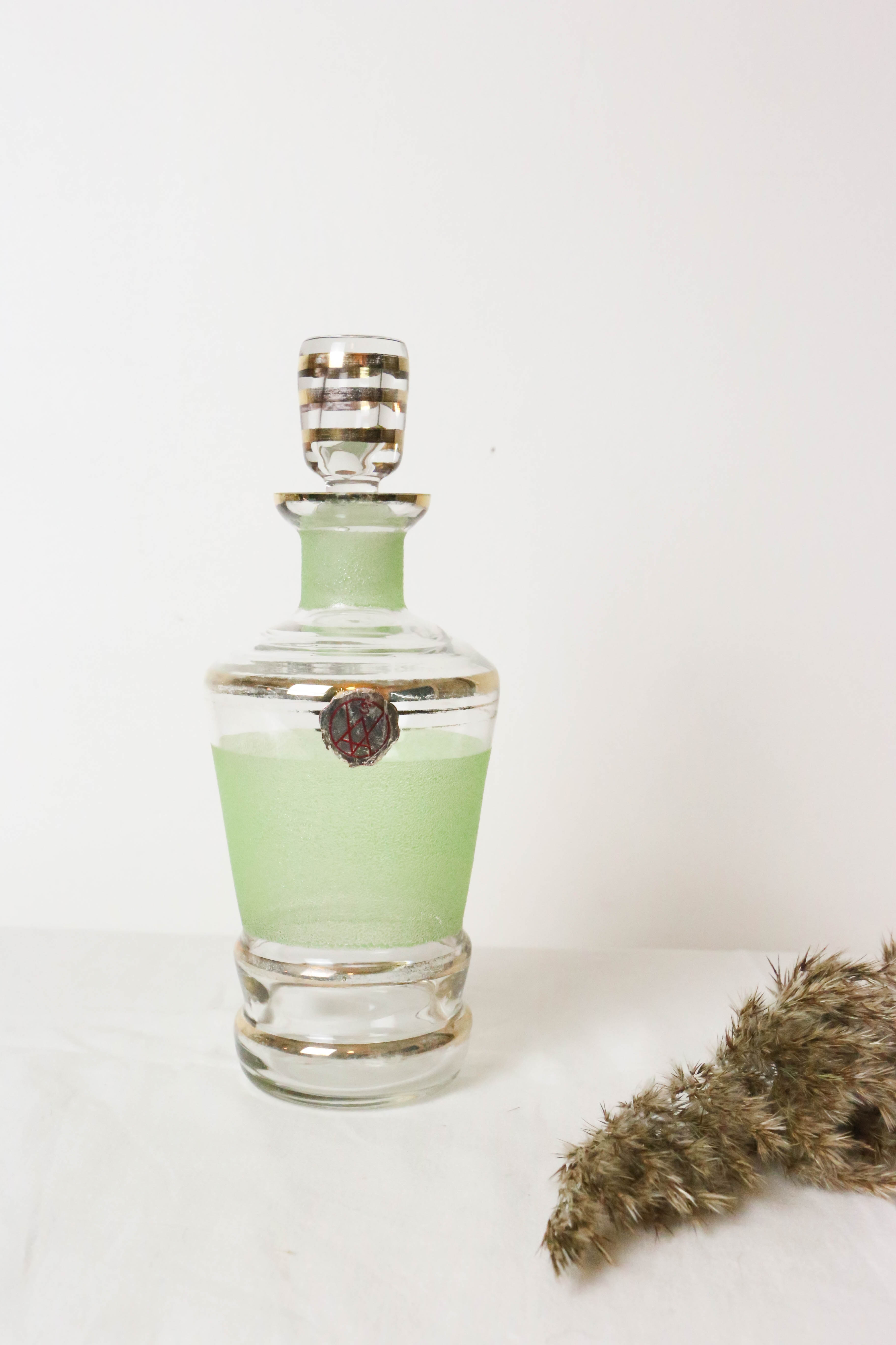 Carafe en verre granité vert, vintage