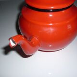 Théière fer émaillé rouge