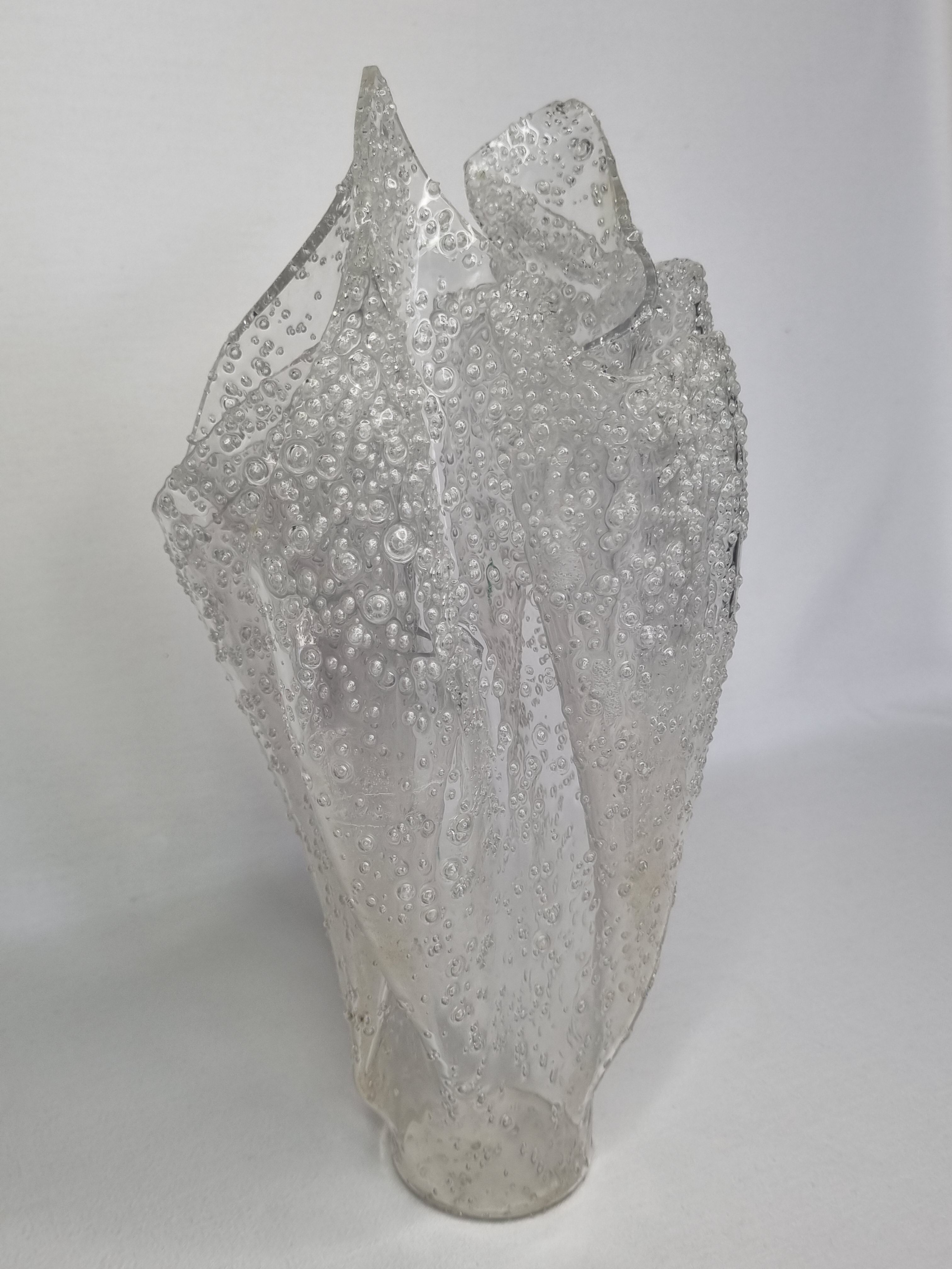 Design vase in recycled plastic, 31 cm