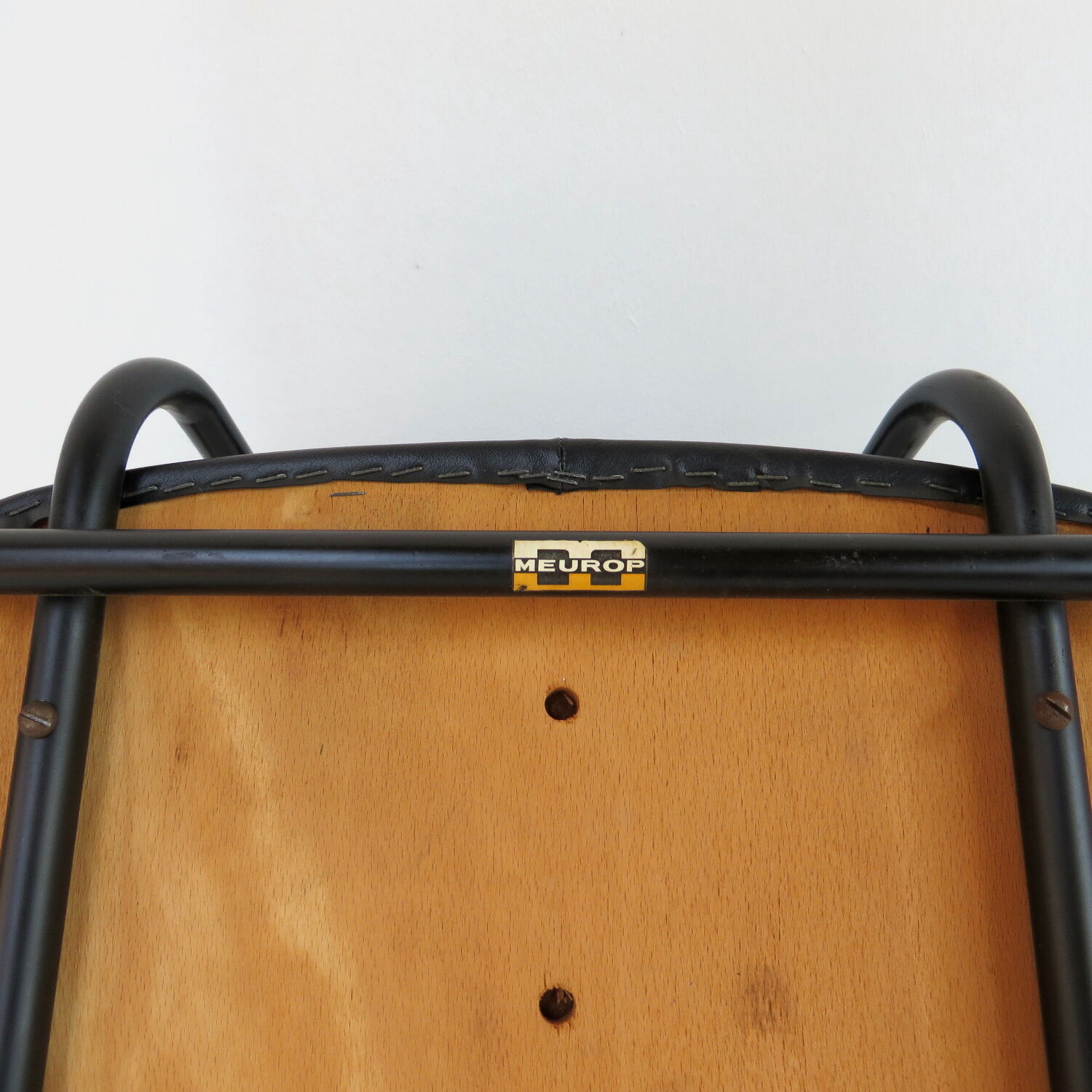 Vintage office desk M-chair by Pierre Guariche - Meurop, 1960s